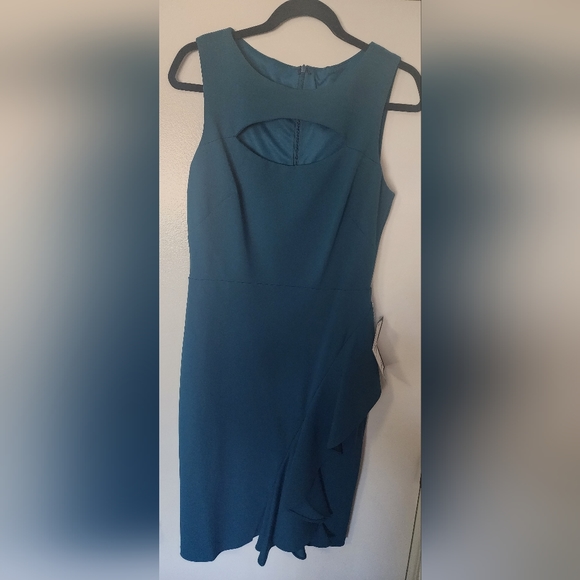 Betsy & Adam formal dress - Picture 4 of 7